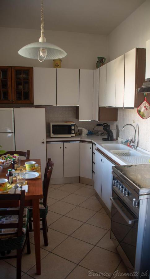 Appartamento Per Vacanze Domus Lunae Luni Ngoại thất bức ảnh